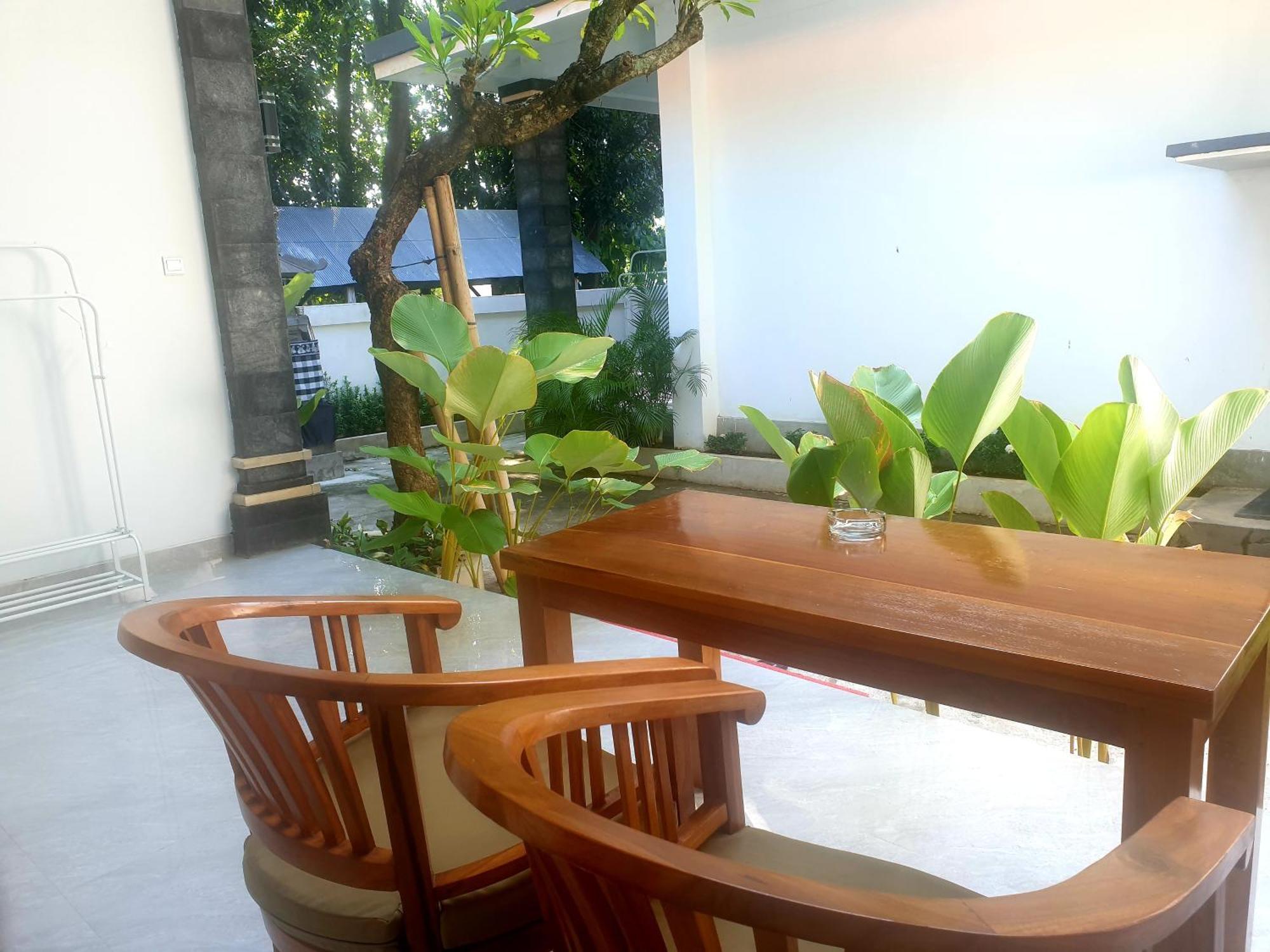 Amed Permai Home Stay Ambat Exterior photo